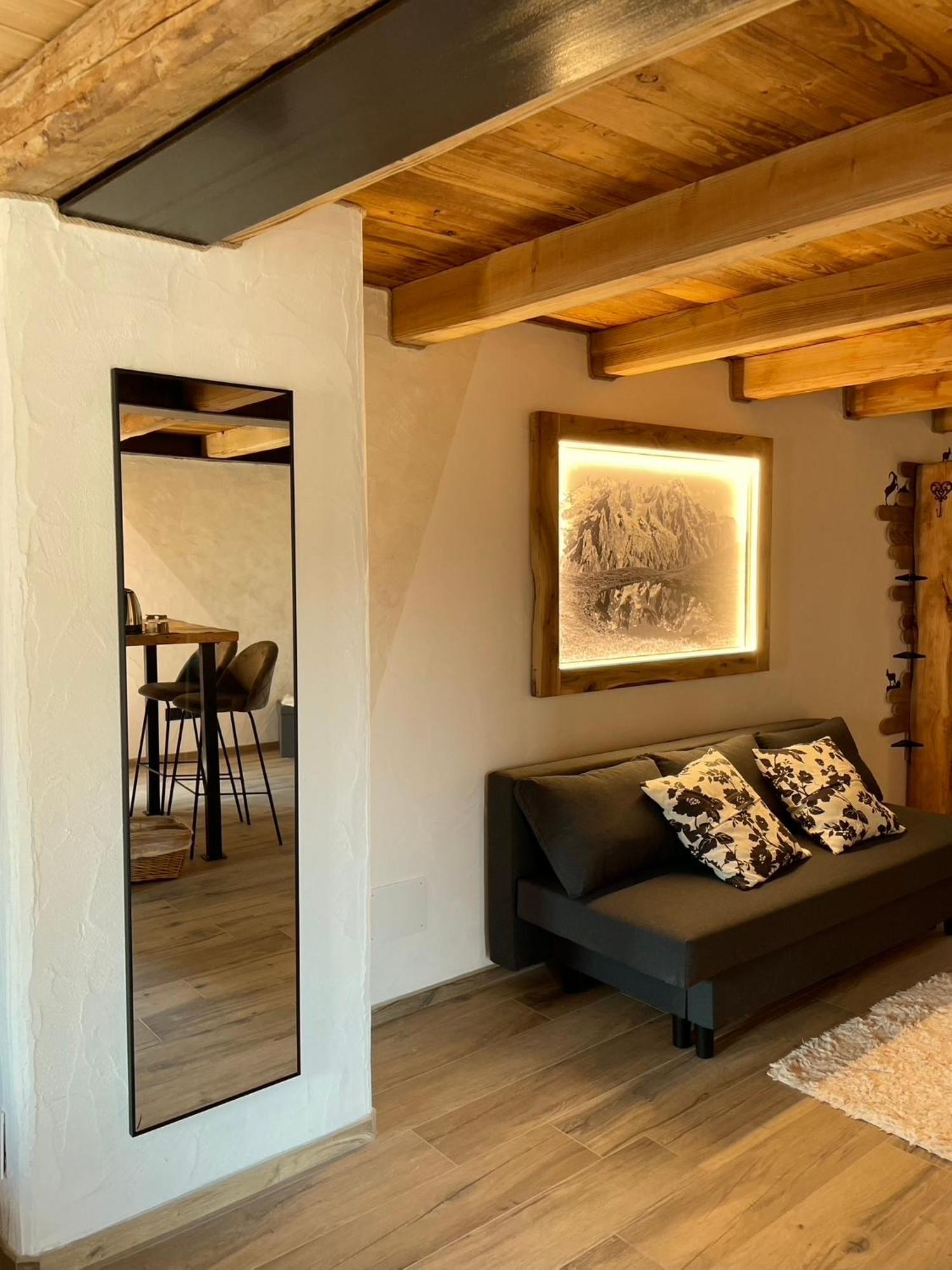 La Famille D'Evian Otel Villeneuve Dış mekan fotoğraf